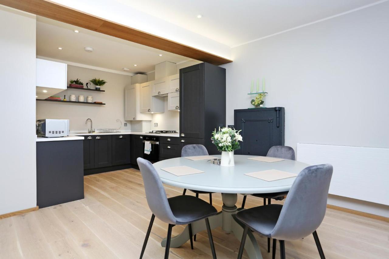 Joivy Refurbished Home On The Royal Mile EDI Eksteriør bilde
